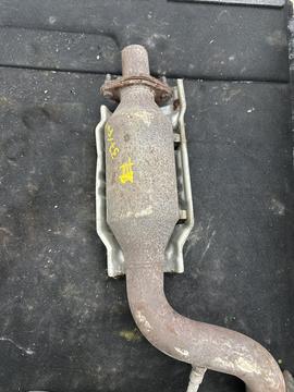 Best Catalytic Converter Price | Worn Scrap Catalytic Converter for Recycling